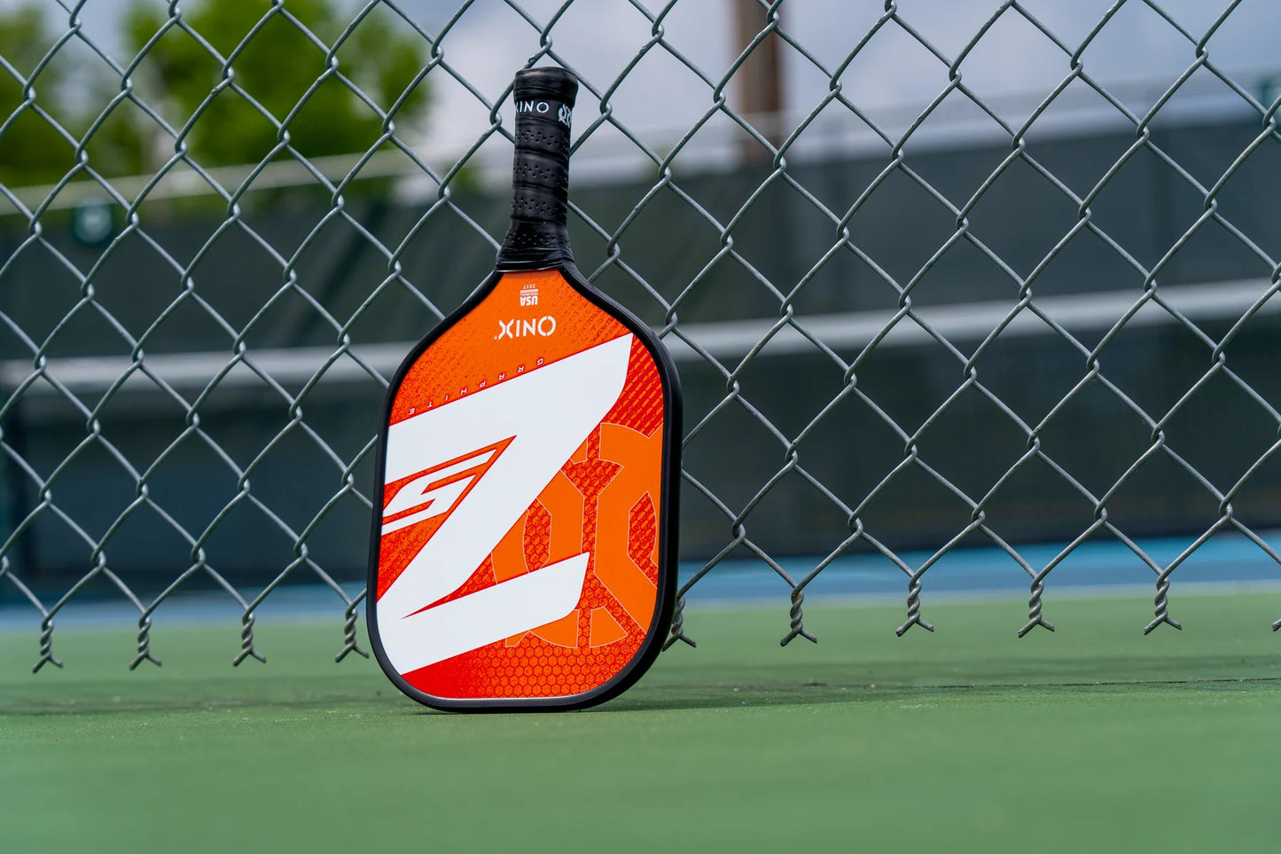 ONIX Z5 MOD V2 GRAPHITE  10MM -ORANGE PICKLEBALL PADDLE